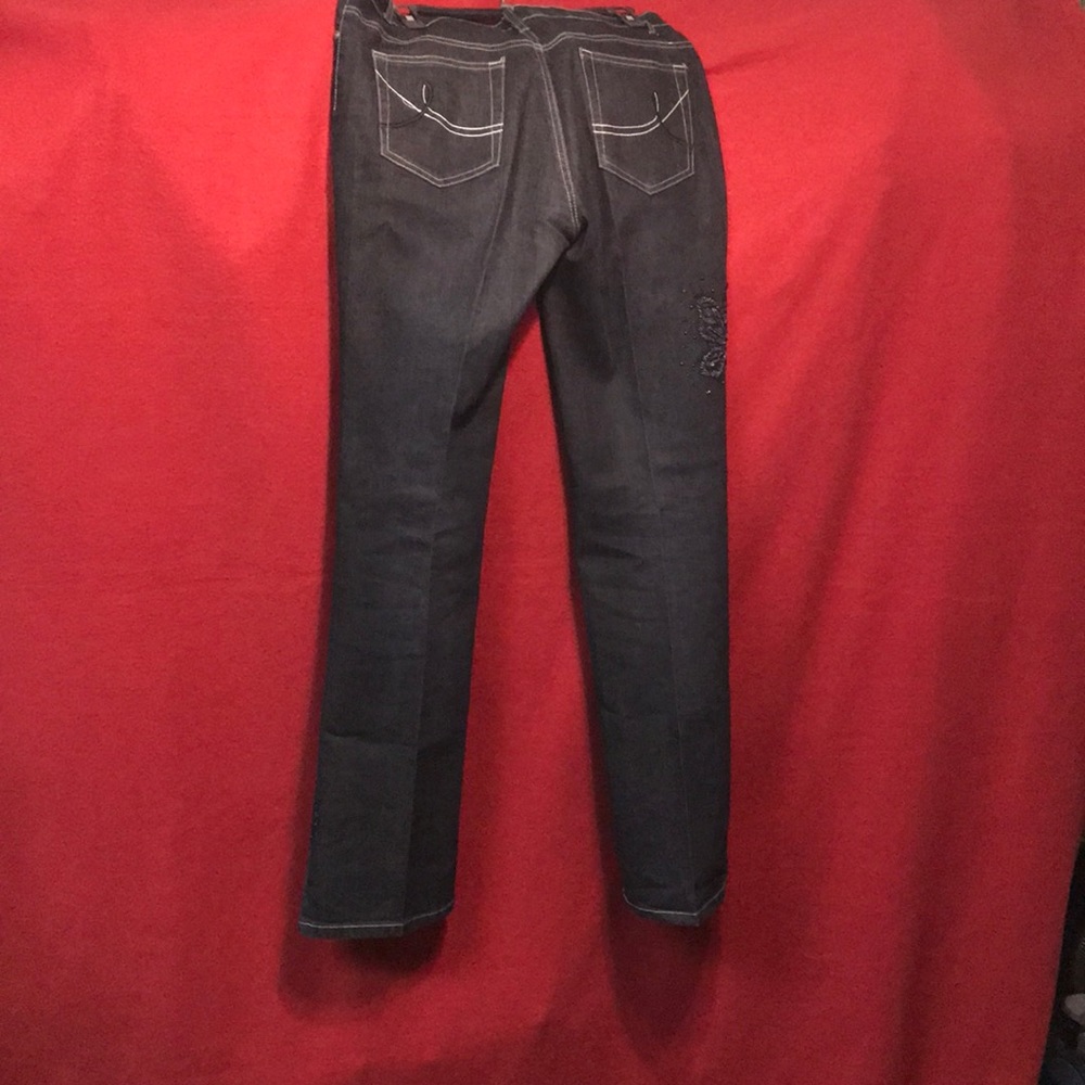Jeans - Picture 4 of 4